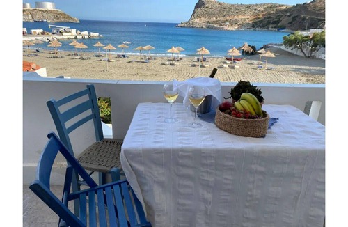 Kaloi Limenes House | Tamarís Holiday Apartment