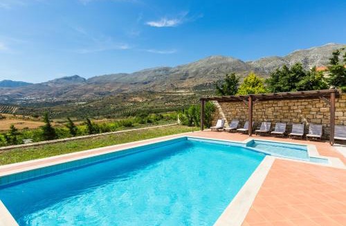 Lefkogeia Villa | Thalia Villa, majestic landscape of South Crete, By ThinkVilla