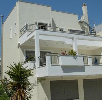 Kineta House | The Calm House