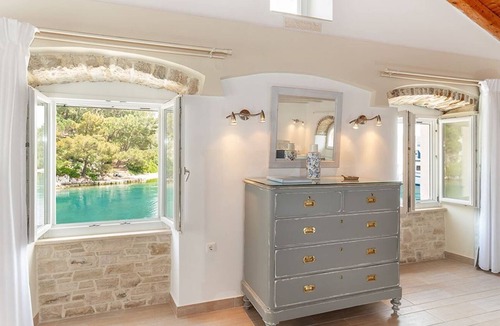 Gaios Villa | The Harbour House - One Bedroom Villa, Sleeps 2