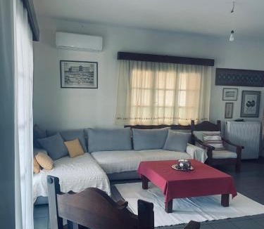 Nikopolis Apartment | The land of the olive tree