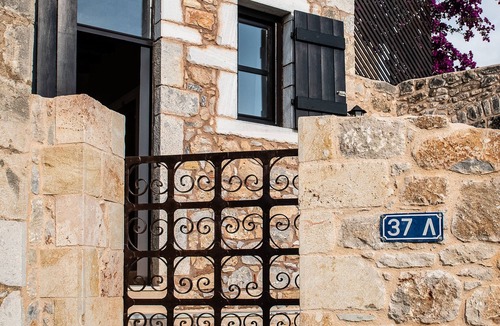 Lefktro Villa | The Olive Tree Residence - a unique Mani Tower experience