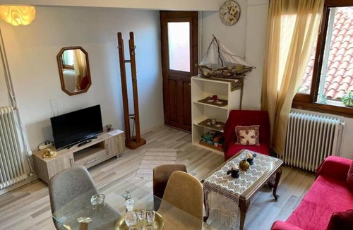 Ioannina Town Centre Apartment | The Palace in the Castle