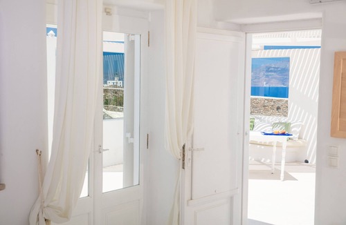 Fanari House | "The Pomegranate" love nest with a romantic view of the sea, Tinos and the Lighthouse