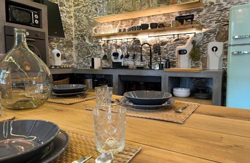Kantanos-Selino Apartment | The Stone House