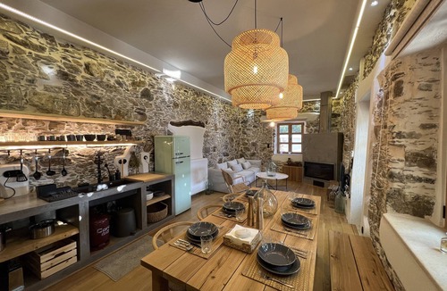Kantanos-Selino House | The Stone House