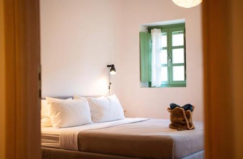 Kardamyli House | The Village House