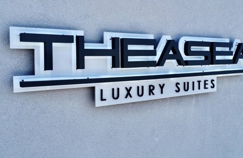 Nea Iraklia Apartment | Theasea Luxury Suites- Bungalow 2