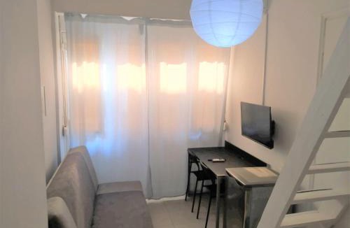 Kalamata Apartment | Tiny Studio in Kalamata long-term rental offer
