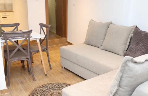 Plomari House | Titinas'