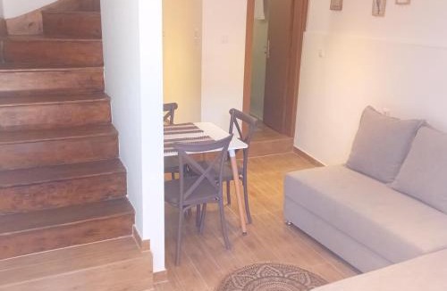 Plomari House | Titinas'