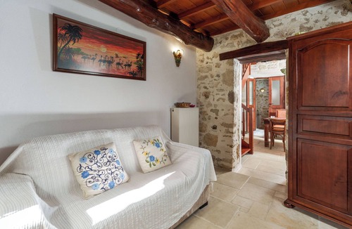 Agios Myronas Apartment | Traditional Cretan Houses, Agios Myronas, Heraklion Crete