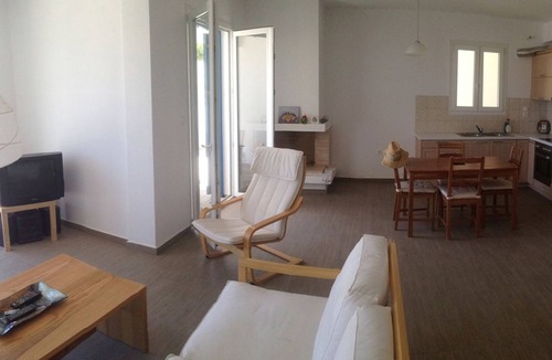 Ydrousa House | Traditional cyclade House in Andros 00000472164