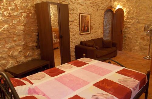 Pyrgi House | Traditional Guest house Chrisyis