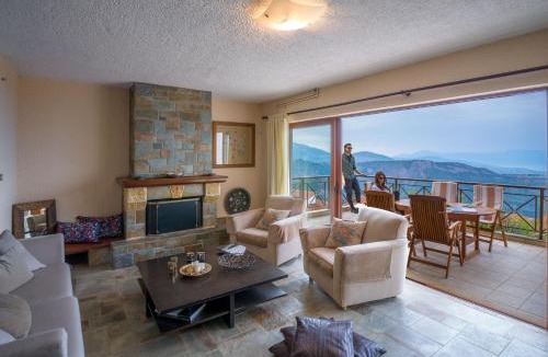 Aigialeia Villa | Traditional Luxury Villa ARMONIA