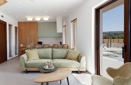 Loutra Villa | TreeTop Villa II, Private Pool, BBQ & Playground