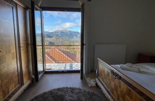 Vitina House | Trifonakia