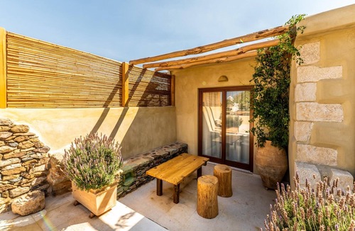 Chamezi Apartment | ~Two ~Traditional Cretan Houses near Richtis Gorge