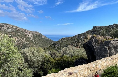Anidri Villa | Unique, luxurious, staffed villa with cinema and pool overlooking the sea