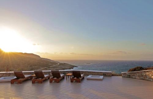 Ios Villa | Unique Off Grid Seafront Villa