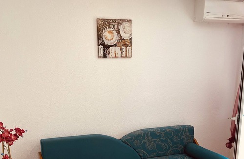 Flogita Apartment | Vacation apartment 100m to the beach in Nea Flogita