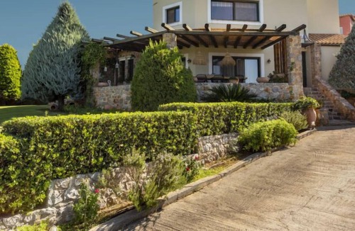 Koutouloufari House | Vacation home Golden Crest in Hersonissos - 6 persons, 3 bedrooms