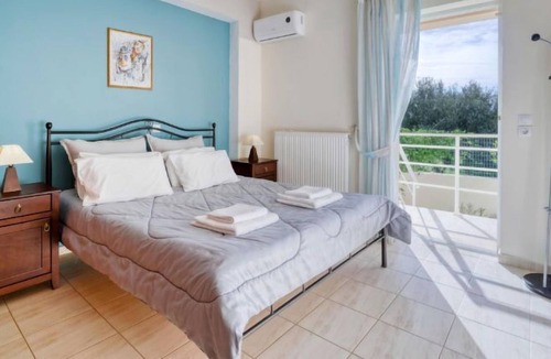 Stavromenos House | Vacation home Zafira in Skaleta - 6 persons, 3 bedrooms