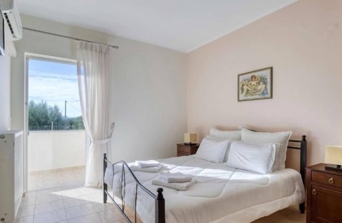 Stavromenos House | Vacation home Zafira in Skaleta - 6 persons, 3 bedrooms