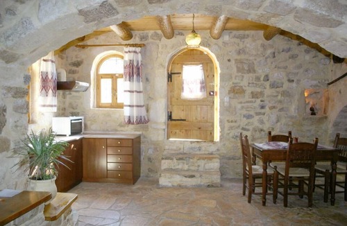 Apokoronas Hotel | Vafes Traditional Stone Houses