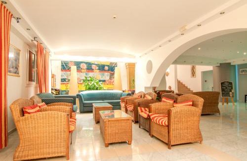 Petaloudes Apartment | Valsami Hotel Apartments