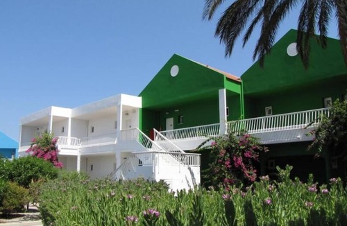 Petaloudes Apartment | Valsami Hotel Apartments