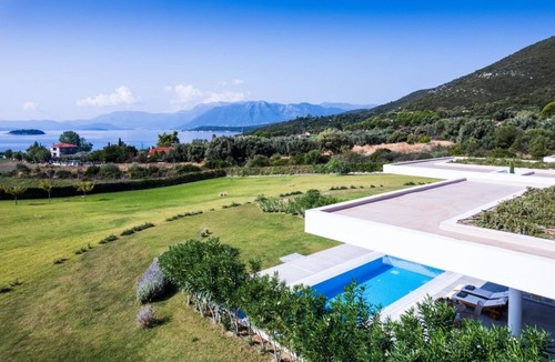 Aktio-Vonitsa Villa | Varko - Hermes - Two Bedroom Villa, Sleeps 4