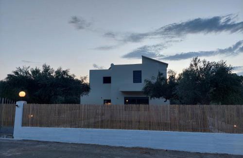 Platanias Villa | VENTO villa neriana