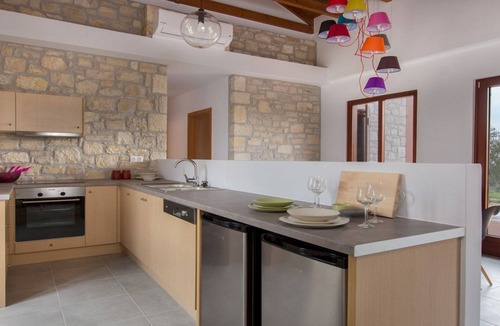 Kirianna Villa | Very spacious, beautiful detached bungalow with spectacular views