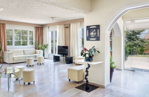Dassia Hotel | Victoria Hill Hotel