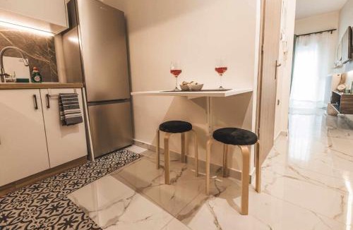 Kozani Apartment | Victoria's Aura I