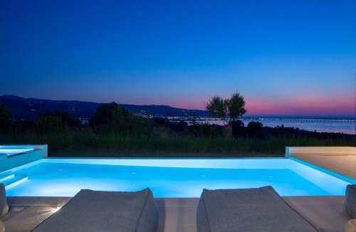 Spanokhorion Villa | VIENTO LUXURY VILLAS near Lefkada town center and beach