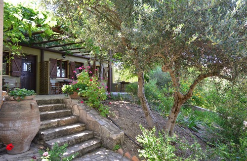 Sarkhos House | Viglatoras Sarchos Maleviziou