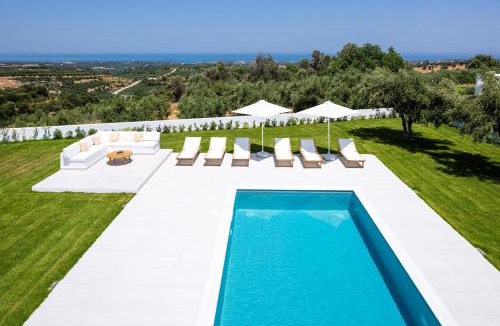 Skouloufia Villa | Vilana White Elegant Villa