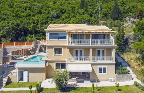 Dafnata Villa | Villa ∙ 3 bedrooms ∙ 6 guests