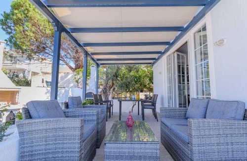 Limnos Villa | Villa ∙ 3 bedrooms ∙ 10 guests