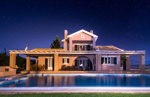 Lakithra Villa | Villa ∙ 3 bedrooms ∙ 6 guests