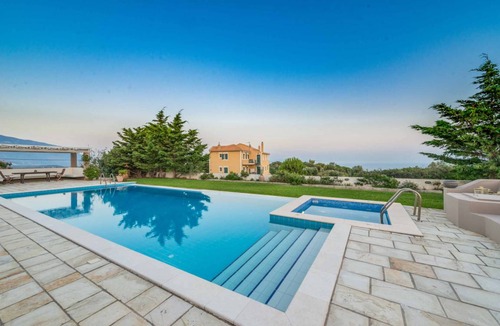 Lakithra Villa | Villa ∙ 3 bedrooms ∙ 6 guests