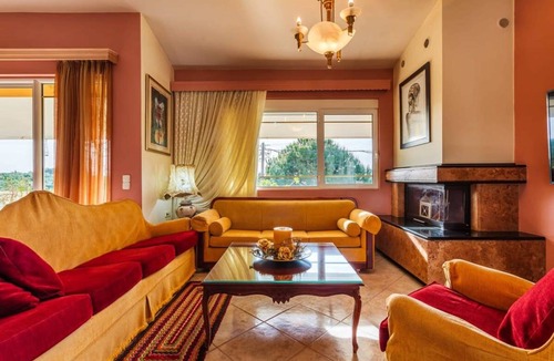 Kiparissia Villa | Villa ∙ 3 bedrooms ∙ 6 guests
