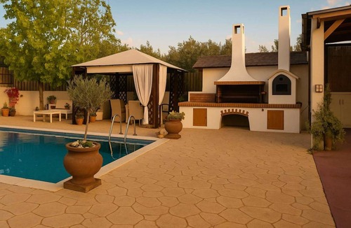 Kiparissia Villa | Villa ∙ 3 bedrooms ∙ 6 guests