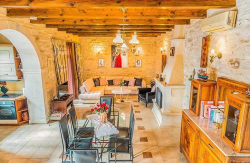 Asteri Villa | Villa ∙ 5 bedrooms ∙ 10 guests