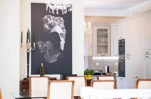 Vari-Voula-Vouliagmeni Villa | Villa ∙ 6 bedrooms ∙ 12 guests
