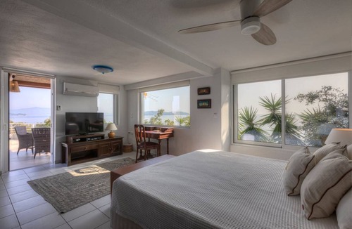 Achladies Villa | Villa ∙ 6 bedrooms ∙ 12 guests