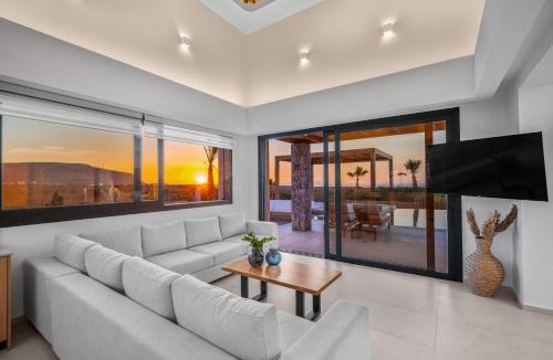 Skotino Villa | Villa Anassa - Luxurious 4-Bedroom Villa with Private Pool by Temma Villas