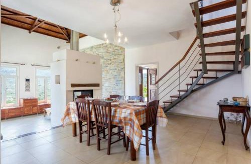 Skopelos Villa | Villa Anatoli